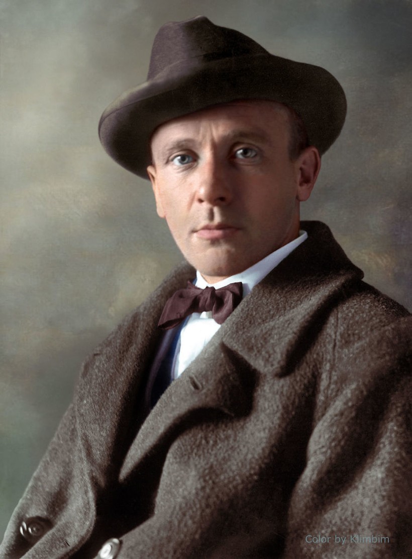 25 сенсационных раскрашенных снимков о том, как жили русские люди в 1900-1965 годах