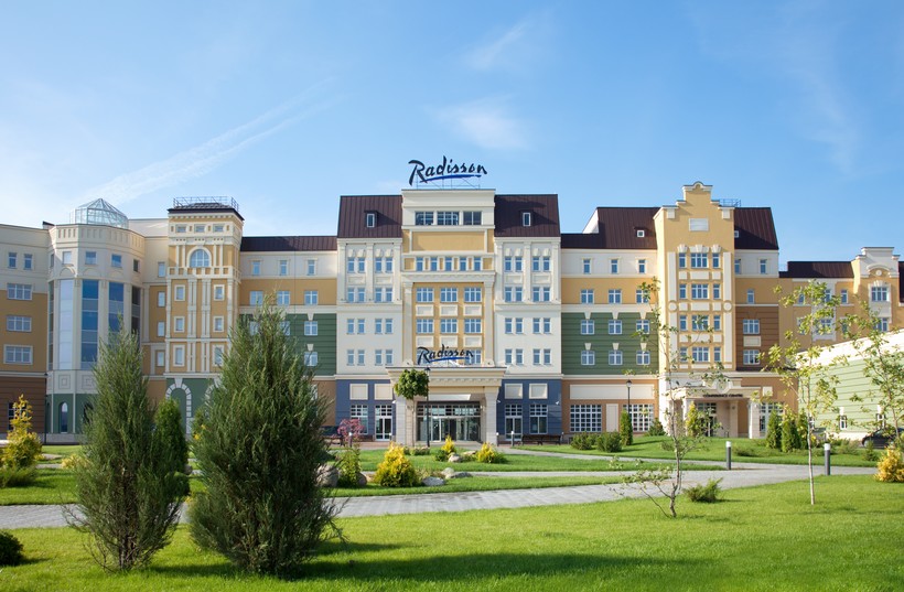 Самые впечатляющие отели, для отдыха в которых не нужен загранпаспорт