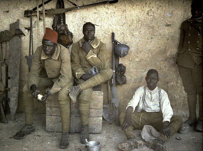 Редкие 100-летние фотографии, демонстрирующие Первую мировую войну в цвете