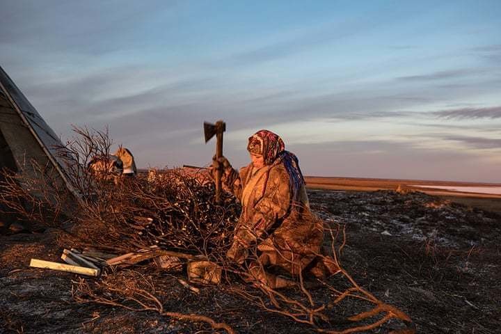 Мир льда и огня: фотограф отправилась на север России, чтобы увидеть жизнь ненцев