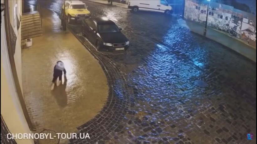 Блог - Видео: Гололед против упорной, но невезучей девочки Видео: Гололед против упорной, но невезучей девочки