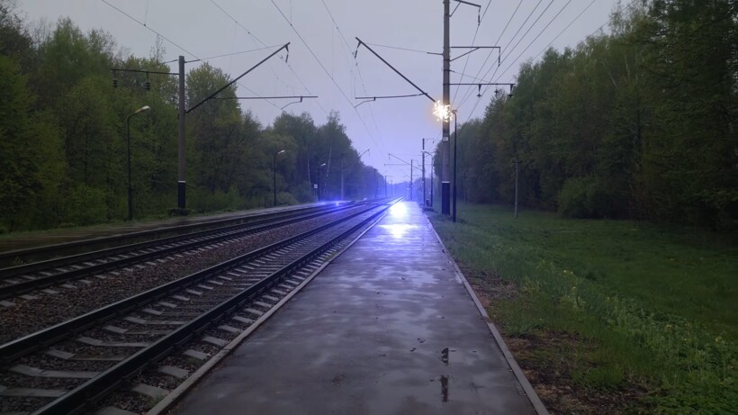 Блог - Видео: Шаровая молния пролетела в метрах от камеры Видео: Шаровая молния пролетела в метрах от камеры