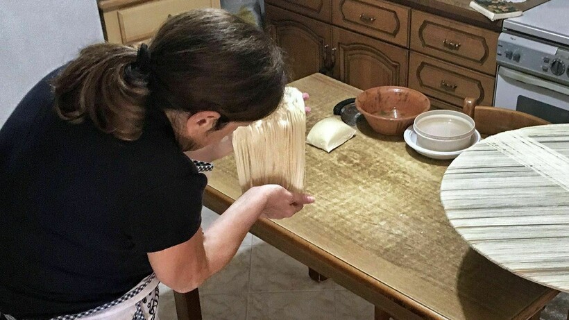 Только так можно получить настолько тонкую пасту Только так можно получить настолько тонкую пасту