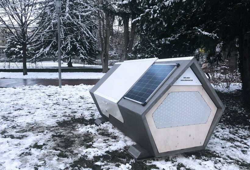 Блог - В германском городе уже вторую зиму подряд работают капсульные отели для бездомных В германском городе уже вторую зиму подряд работают капсульные отели для бездомных