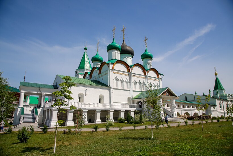 Мужской монастырь