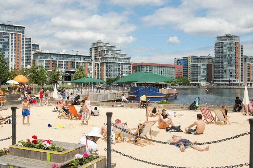 Пляж Urban London Beach