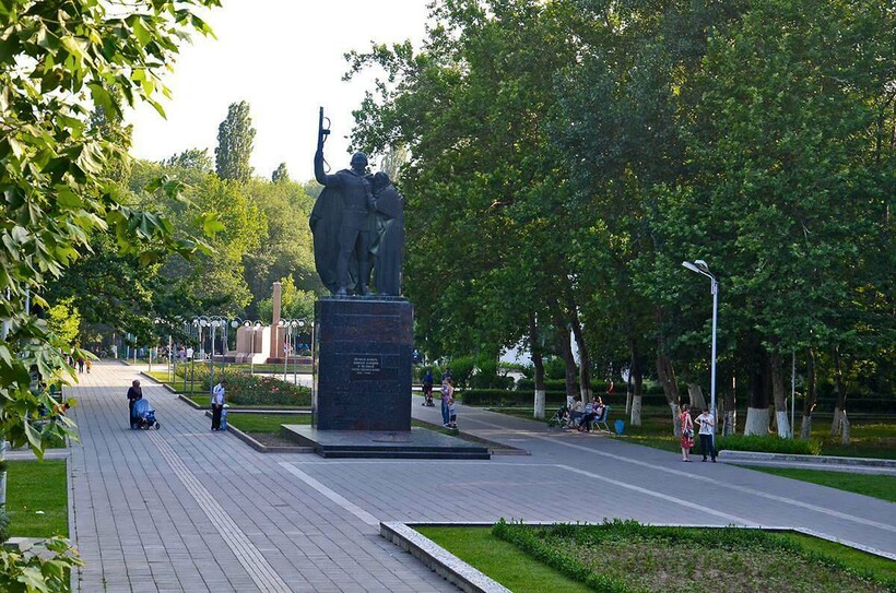 Комсомольский парк