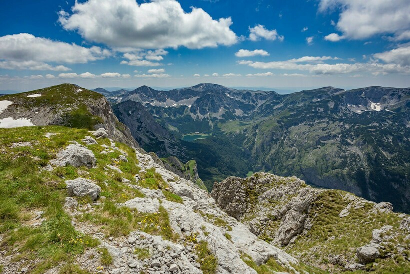 Вершина горы Маглич