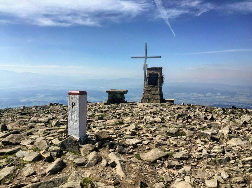 Вершина горы Бабья