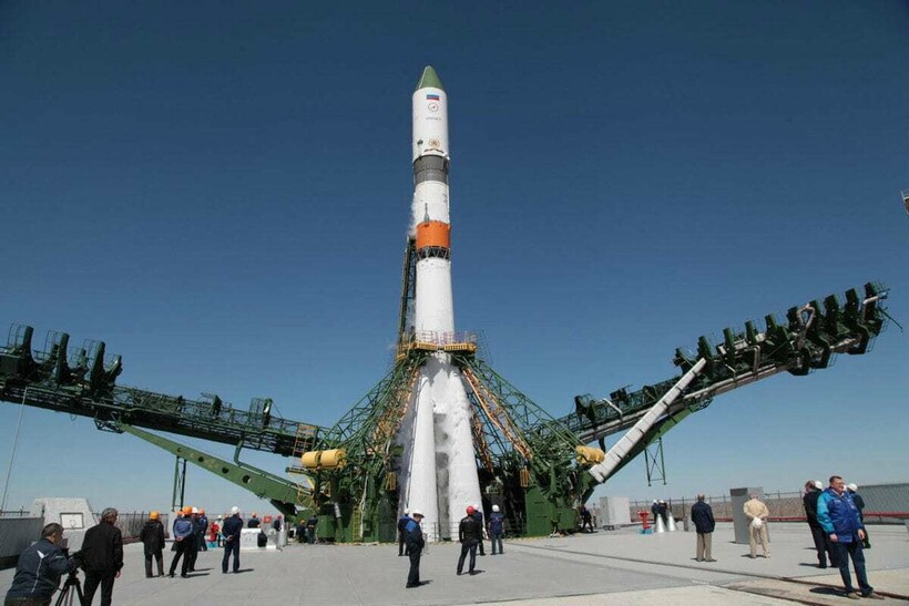 Блог - 4 места, которые не относятся к территории России, но над ними развевается наш флаг 4 места, которые не относятся к территории России, но над ними развевается наш флаг
