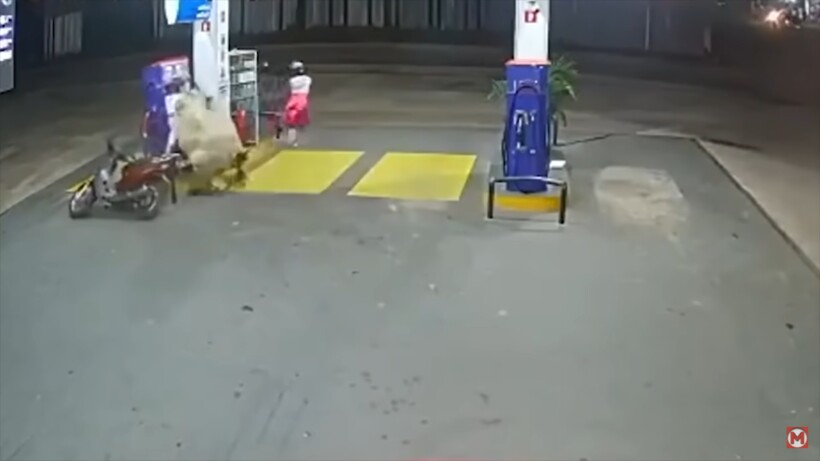 Блог - Видео: Случаи на дороге, в которые никто бы не поверил, не будь они сняты на камеру Видео: Случаи на дороге, в которые никто бы не поверил, не будь они сняты на камеру