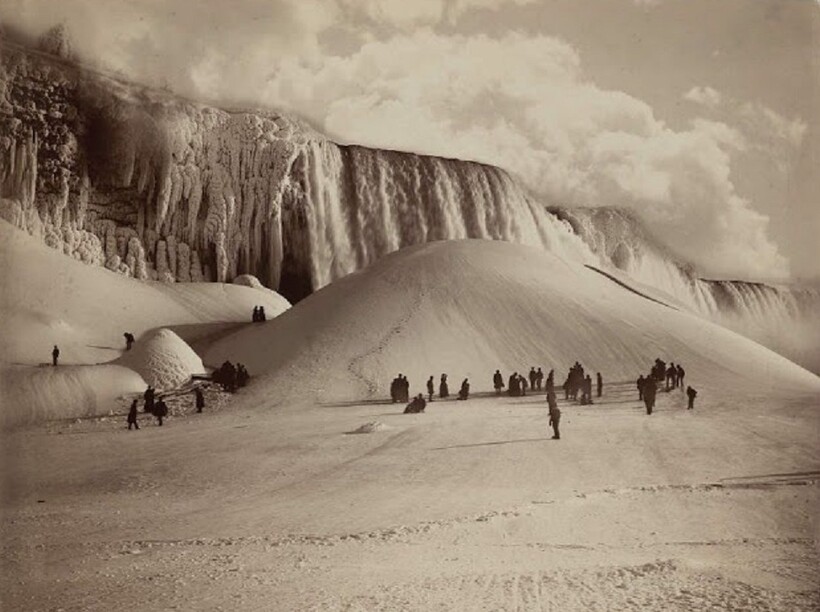 Блог - Селфи с Марса и еще 14 уникальных фотоснимков, которые вошли в историю человечества Селфи с Марса и еще 14 уникальных фотоснимков, которые вошли в историю человечества