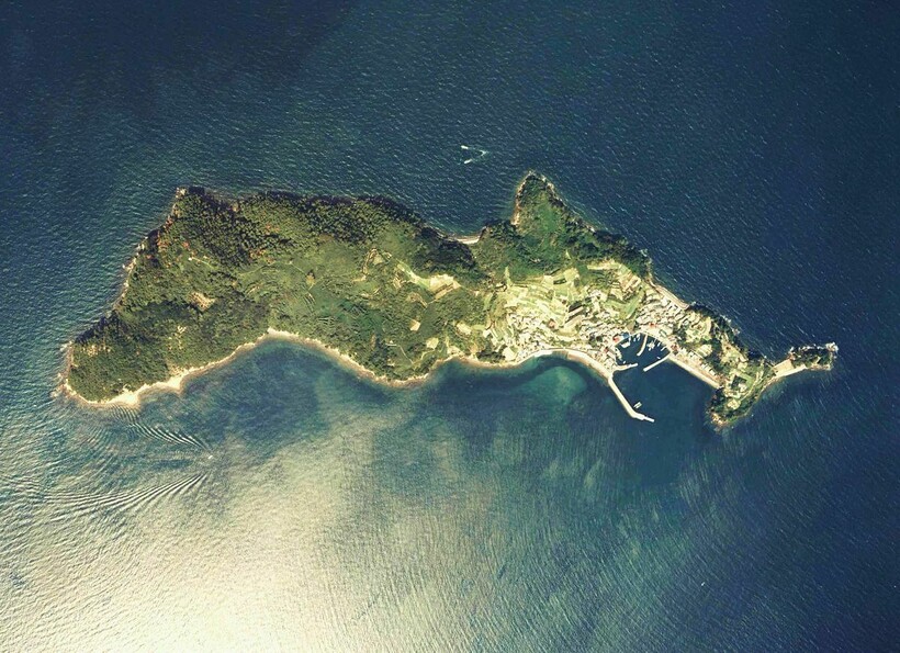 Остров Аосима. Фото: wikimedia.org Остров Аосима. Фото: wikimedia.org