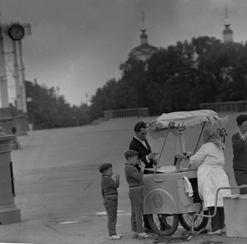 Блог - 17 атмосферных советских фото Москвы и ее жителей в 1950-1970-х годах 17 атмосферных советских фото Москвы и ее жителей в 1950-1970-х годах