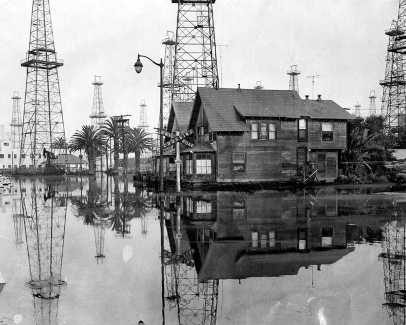 Блог - 16 фото солнечной Калифорнии, пляжи которой когда-то украшали нефтяные вышки 16 фото солнечной Калифорнии, пляжи которой когда-то украшали нефтяные вышки