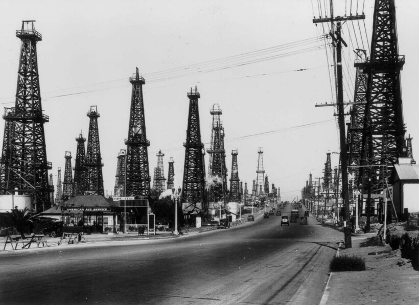 Блог - 16 фото солнечной Калифорнии, пляжи которой когда-то украшали нефтяные вышки 16 фото солнечной Калифорнии, пляжи которой когда-то украшали нефтяные вышки