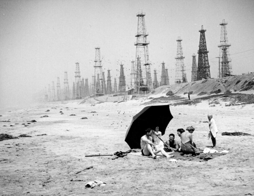 Блог - 16 фото солнечной Калифорнии, пляжи которой когда-то украшали нефтяные вышки 16 фото солнечной Калифорнии, пляжи которой когда-то украшали нефтяные вышки