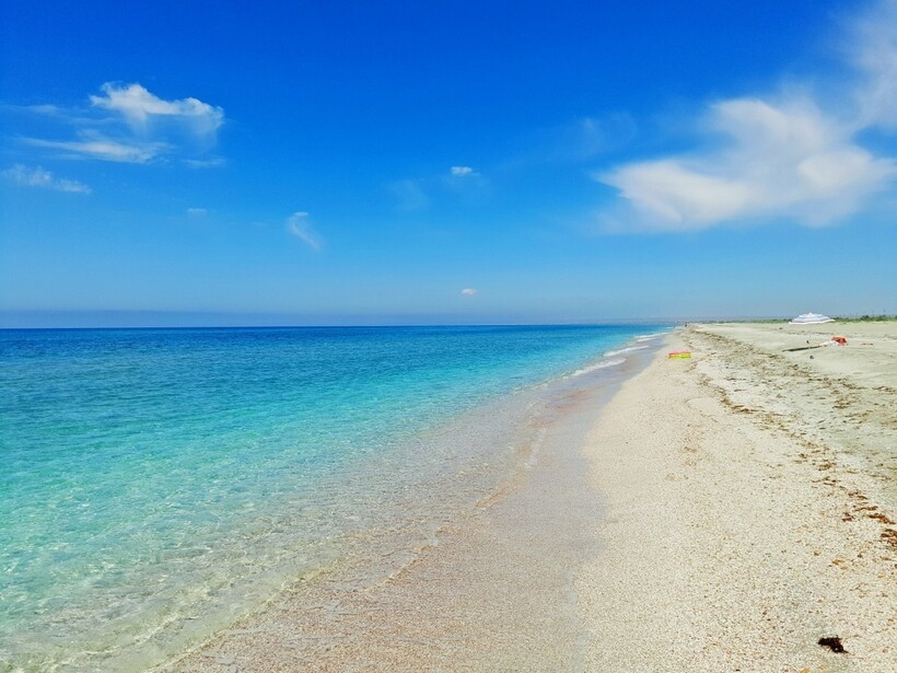 Коса Беляус, Крым. Фото: crimea-rating.ru Коса Беляус, Крым. Фото: crimea-rating.ru