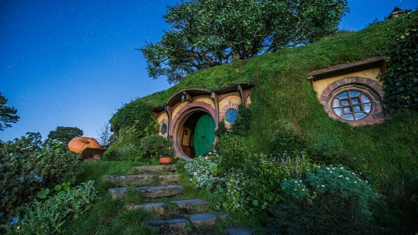 День в Хоббитоне — приключение для всей семьи. Фото: hobbitontours.com День в Хоббитоне — приключение для всей семьи. Фото: hobbitontours.com
