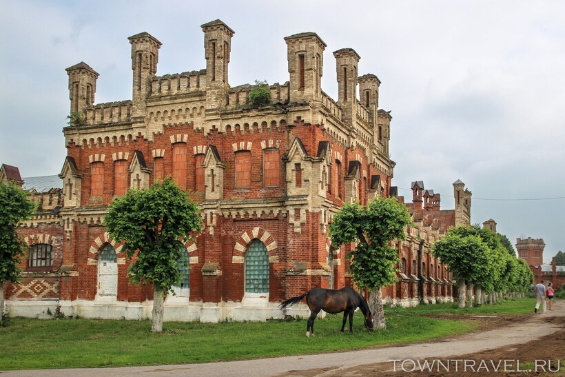 Архитектура завода. Фото: towntravel.ru Архитектура завода. Фото: towntravel.ru
