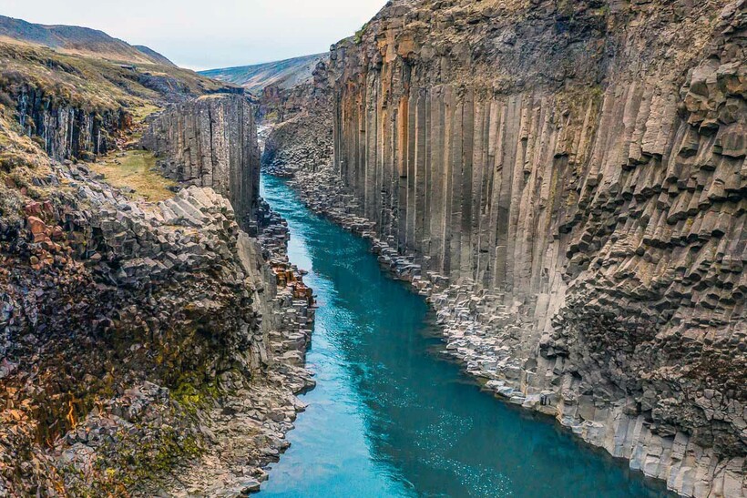 Каньон Студлагил. Фото: wikimedia.org Каньон Студлагил. Фото: wikimedia.org