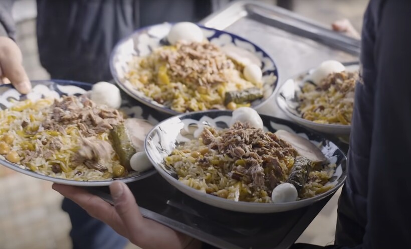 Блог - Видео: 100 кг мяса, риса и овощей — как в Узбекистане готовят 350 кг плова каждый день Видео: 100 кг мяса, риса и овощей — как в Узбекистане готовят 350 кг плова каждый день