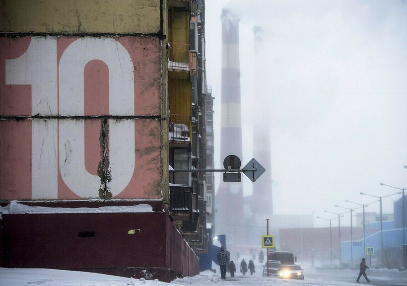 Блог - 15 фото о том, почему в России дома делают такими яркими 15 фото о том, почему в России дома делают такими яркими