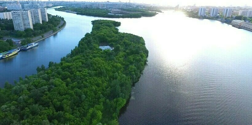 Бобровый остров. Фото: vsegda-pomnim.com Бобровый остров. Фото: vsegda-pomnim.com