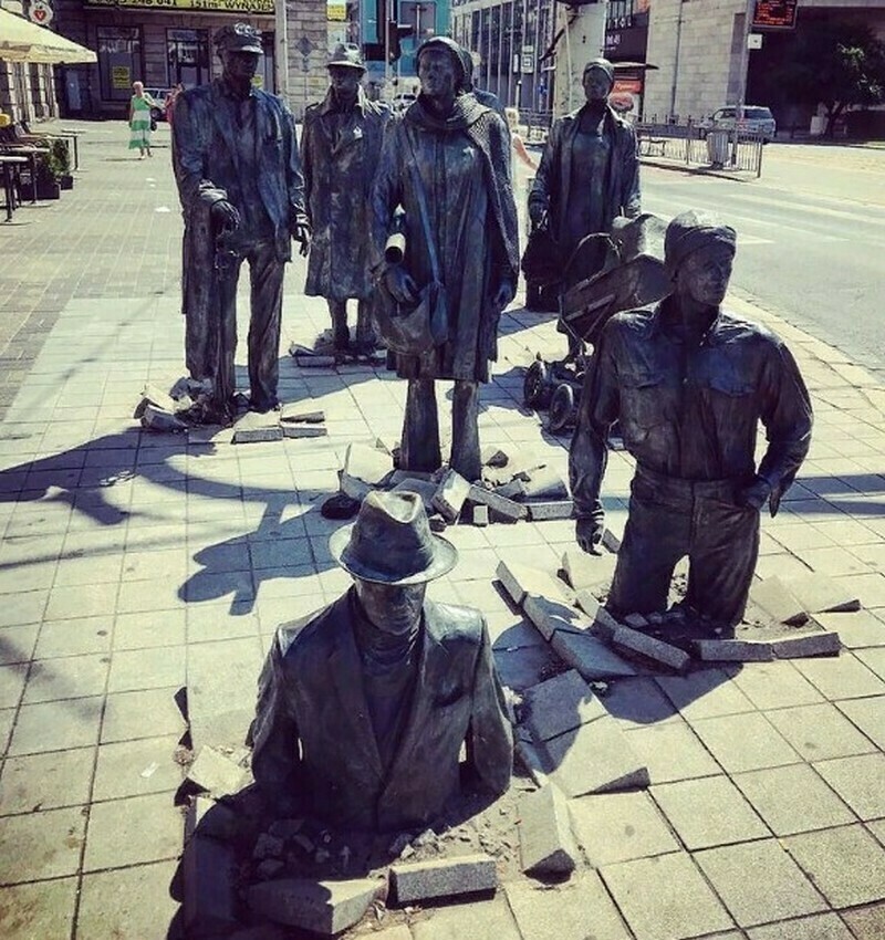 Блог - 10 поразительных скульптур из разных стран, которые показывают сюрреализм мира 10 поразительных скульптур из разных стран, которые показывают сюрреализм мира