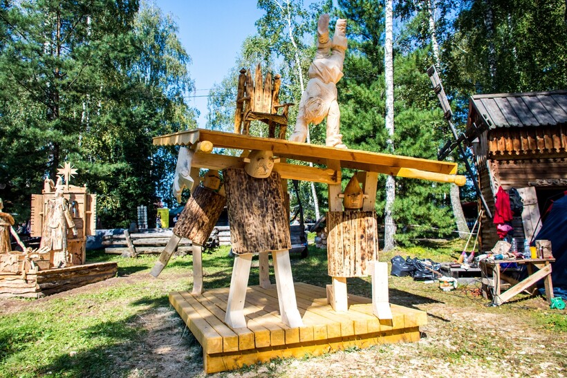 Блог - 15 фото с фестиваля ремесел «Праздник топора», который никого не оставит равнодушным 15 фото с фестиваля ремесел «Праздник топора», который никого не оставит равнодушным