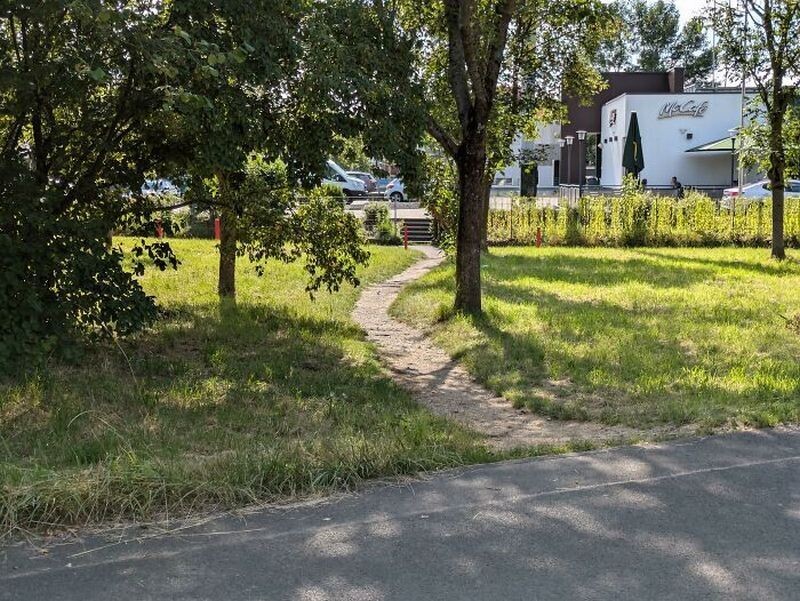 Блог - Пути желаний, или что бывает, когда градостроители не понимают, что нужно людям Пути желаний, или что бывает, когда градостроители не понимают, что нужно людям