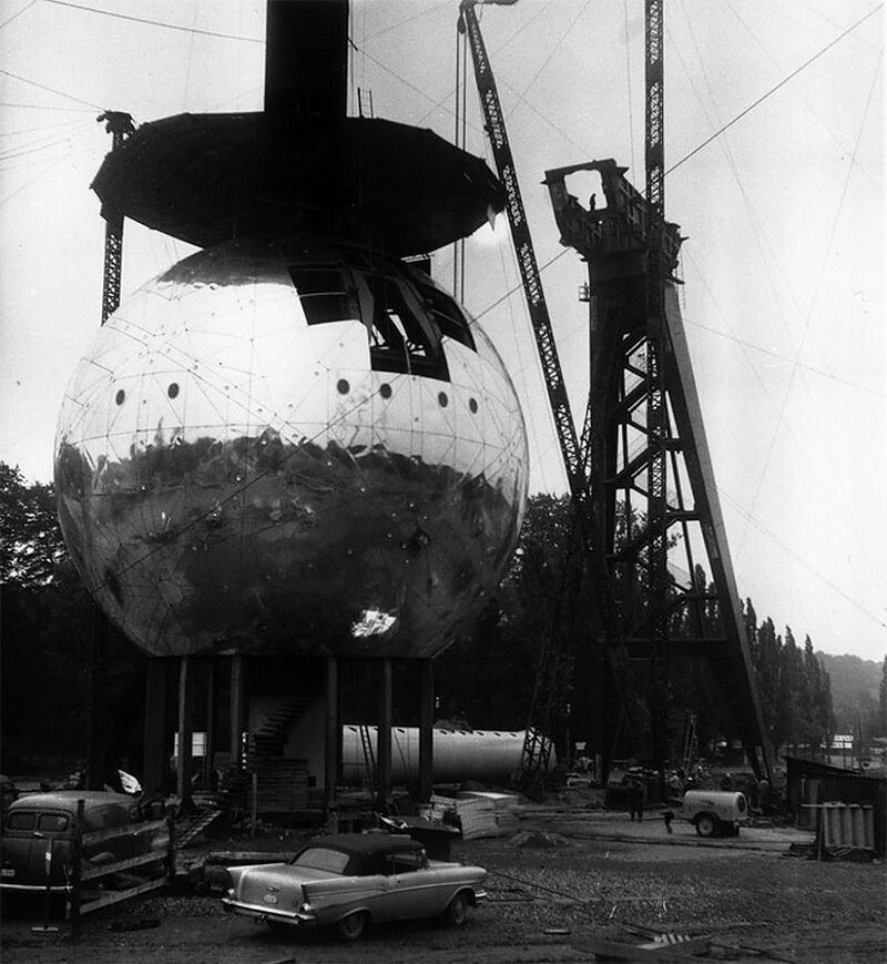 Блог - 12 известных достопримечательностей до того, как их закончили строить 12 известных достопримечательностей до того, как их закончили строить