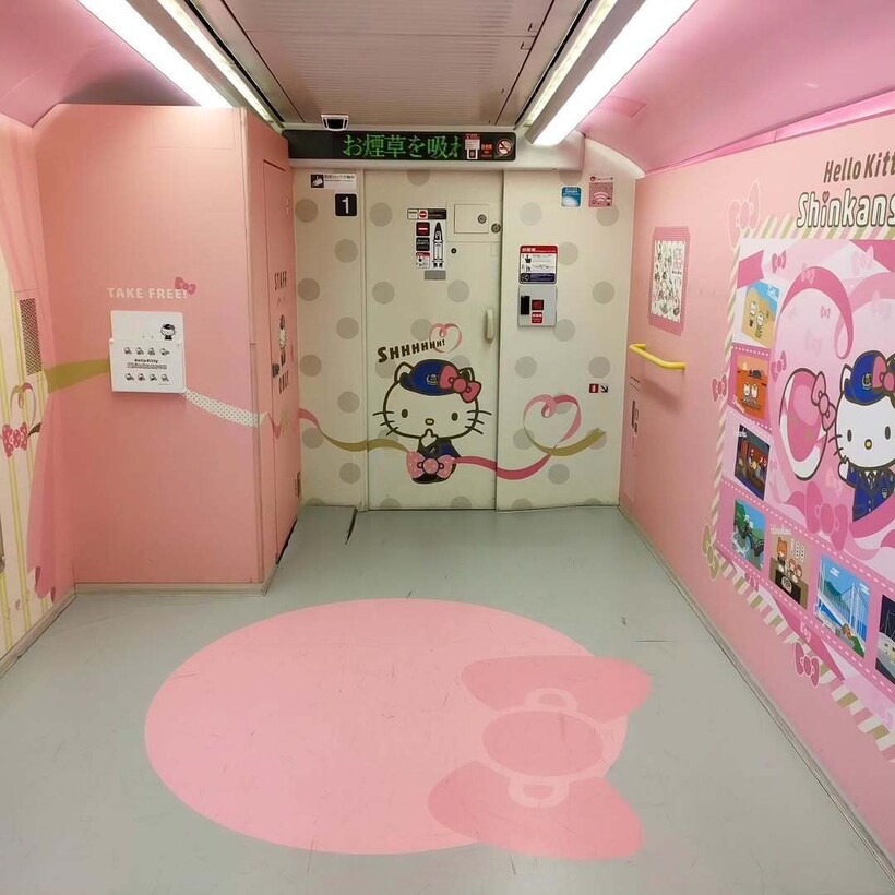 Блог - 14 чудесных снимков из поезда Hello Kitty, который курсирует по Японии 14 чудесных снимков из поезда Hello Kitty, который курсирует по Японии
