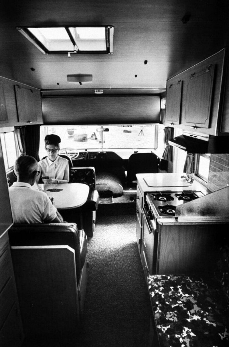 Блог - Задолго до #VanLife: 16 фото о том, когда появилось повальное увлечение автодомами Задолго до #VanLife: 16 фото о том, когда появилось повальное увлечение автодомами