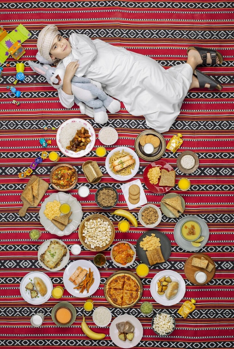 Блог - Детей по всему миру сфотографировали с их недельной едой Детей по всему миру сфотографировали с их недельной едой