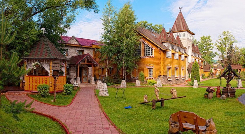 Gosudarev's House Hotel complex Imperial Village
