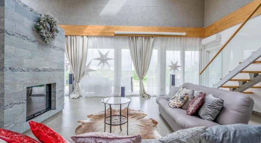 Chalet Yakhroma