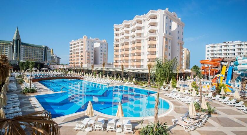 Ramada Resort Lara