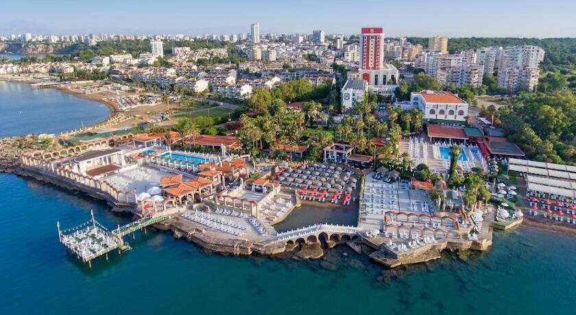 Club Hotel Sera
