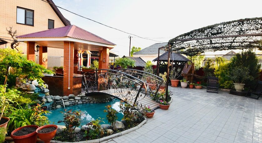 Skazka Inn