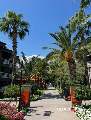 Sailors Beach Club