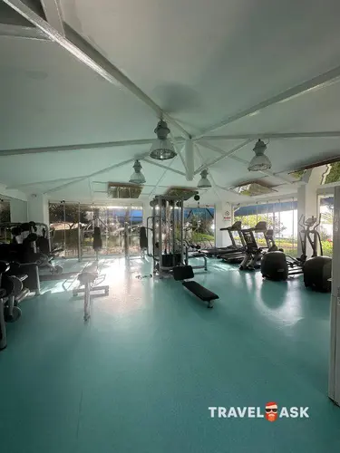 Pirate's Beach Club Hotel