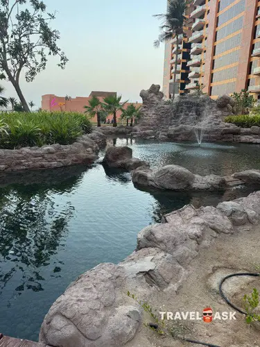 Andaz Dubai The Palm, By Hyatt