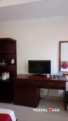 Gm Doc Let Beach Resort & Spa