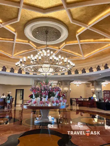 Shangri La Hotel Qaryat Al Beri