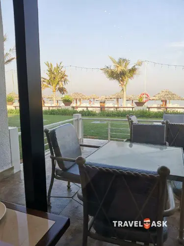Lou'Lou A Beach Resort