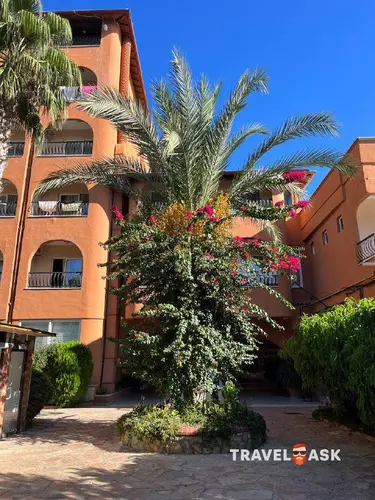 Club Turtas Beach Hotel