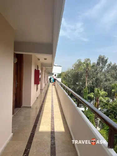 Rubi Hotel