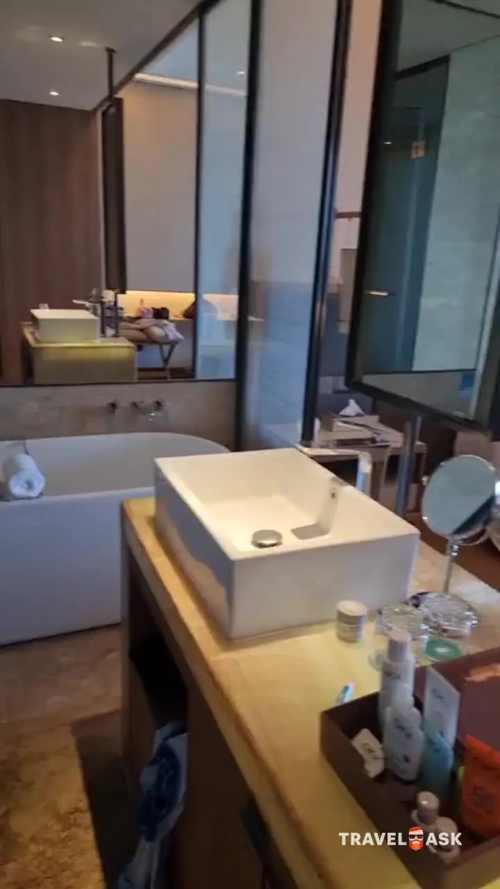 Harman Hotel Sanya
