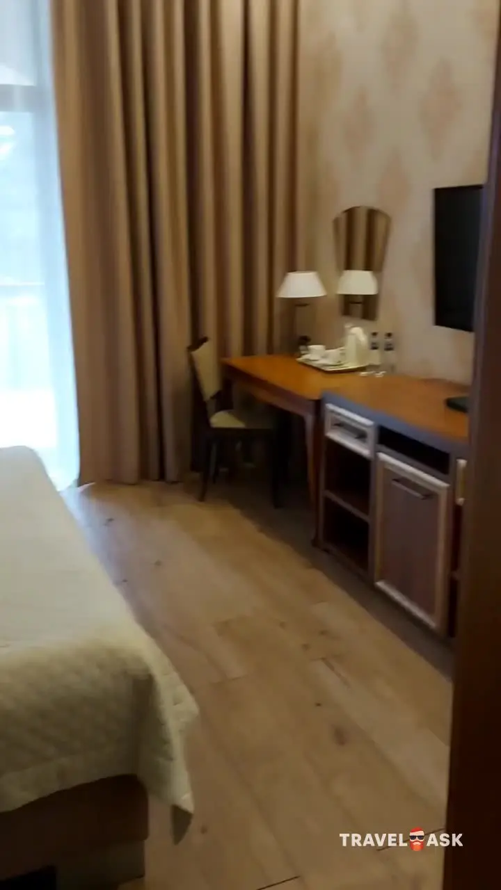 Amra Park Hotel & Spa